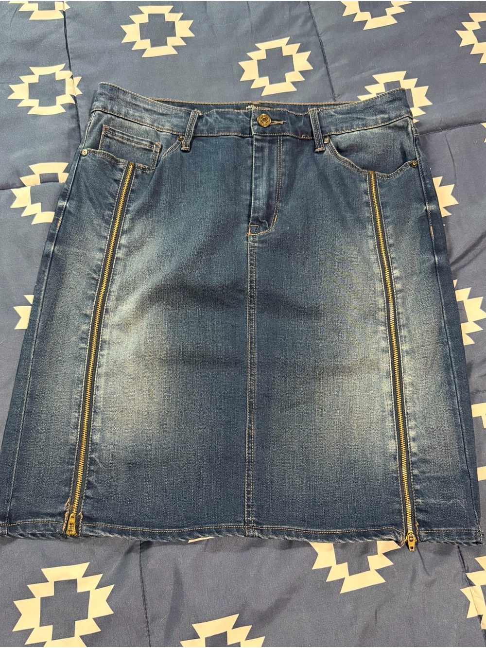 Nine West Women’s Size 10 Zip Speed Denim Skirt Blue Y2K Zipper Midi